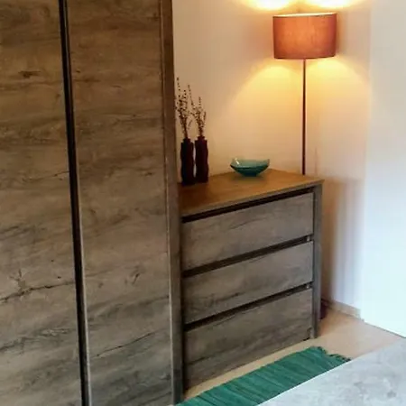 아파트 Zozi Csaladi Apartman *